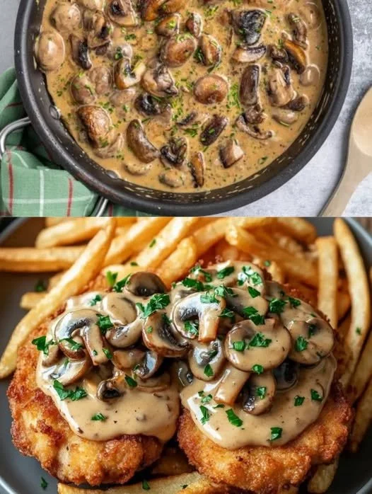 Hausgemachte Jägersauce serviert mit saftigem Fleisch auf einem Teller.