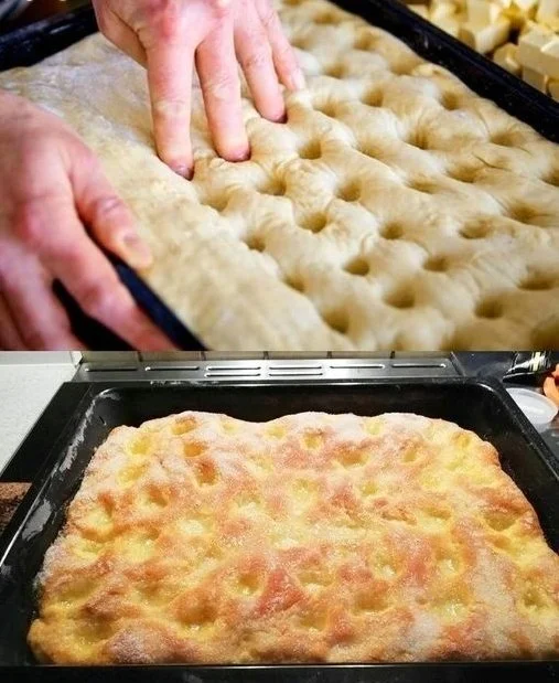 Leckerer Butterkuchen frisch aus dem Ofen