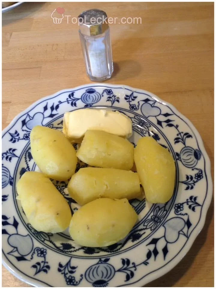 Erdapfel mit Butter