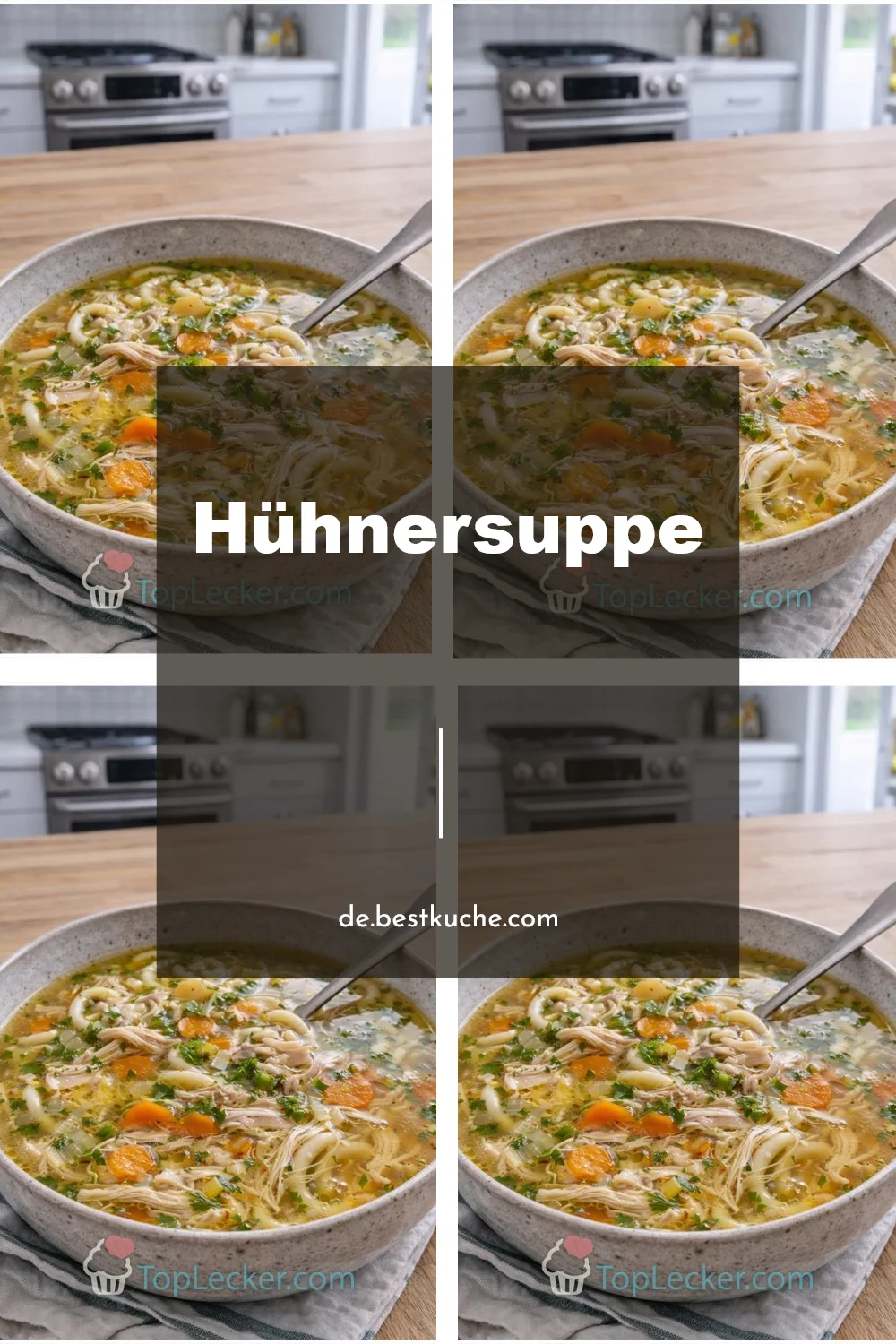 Schüssel mit dampfender Hühnersuppe und frischem Gemüse