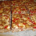 Low Carb Schüttelpizza mit frischem Gemüse und köstlichem Käse