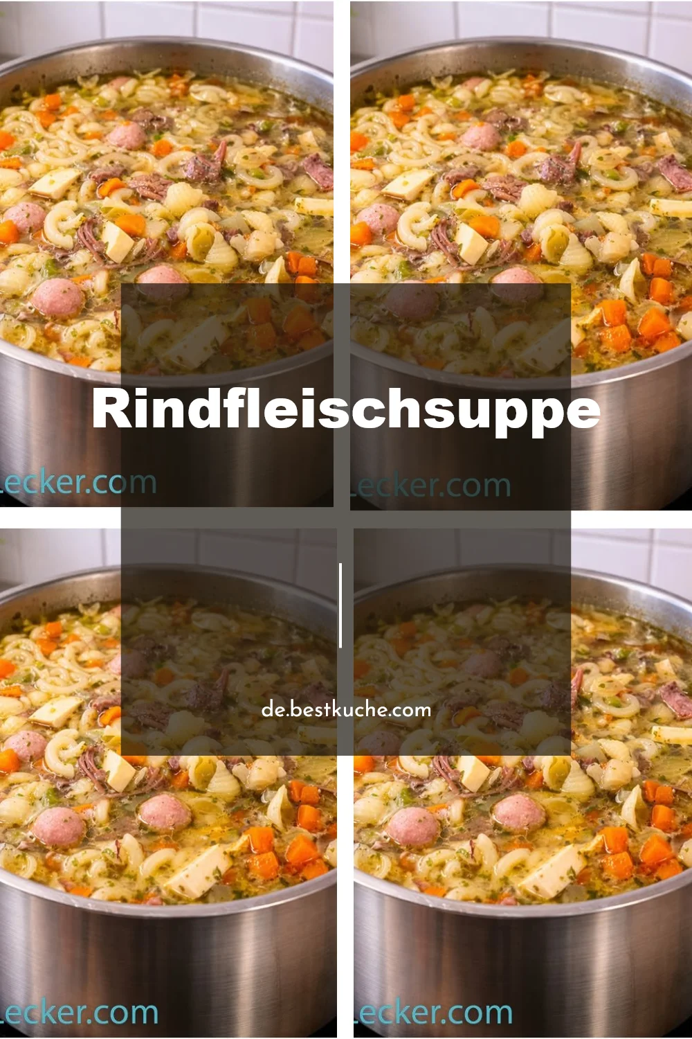 Schüssel mit Rindfleischsuppe, reich an Gemüse und aromatischen Kräutern.