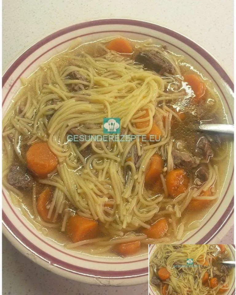 Rindsuppe mit frischen Zutaten und herzhaftem Geschmack.