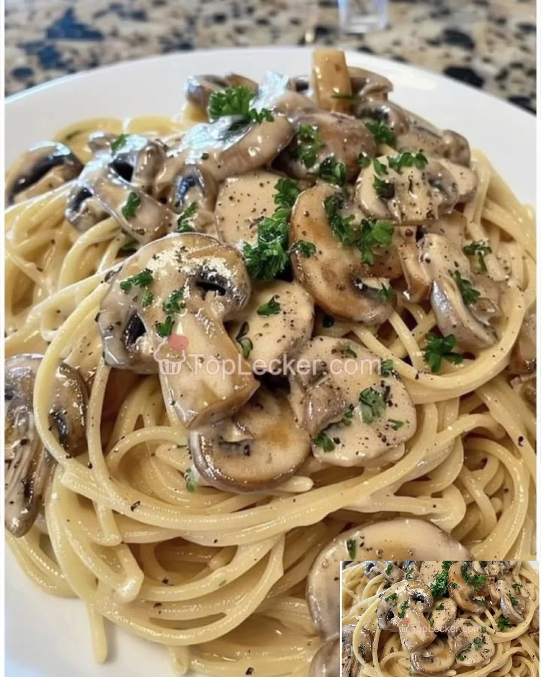 Spaghetti with Mushroom Cream Sauce