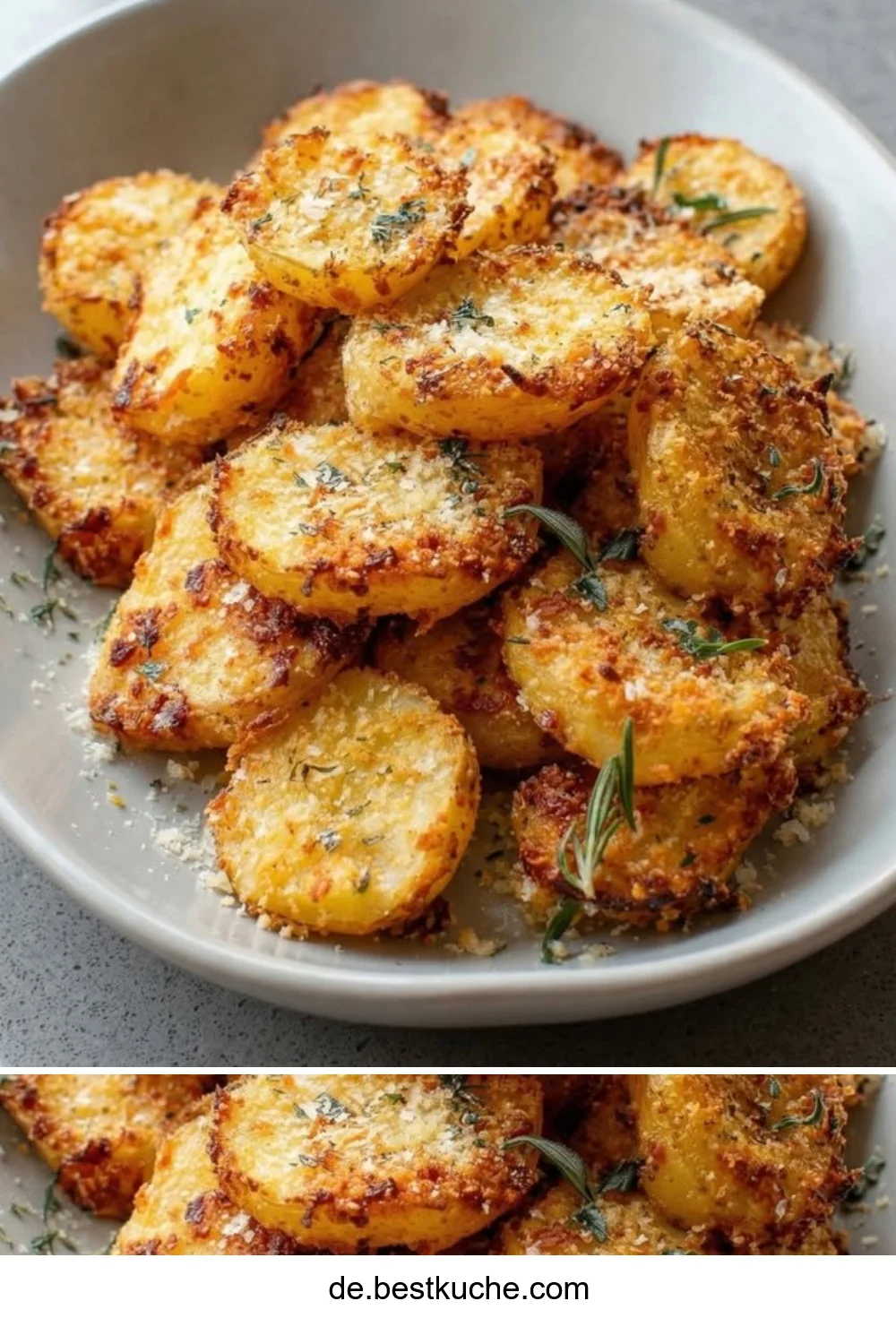 Knusprige Parmesan-Kartoffeln frisch aus dem Ofen